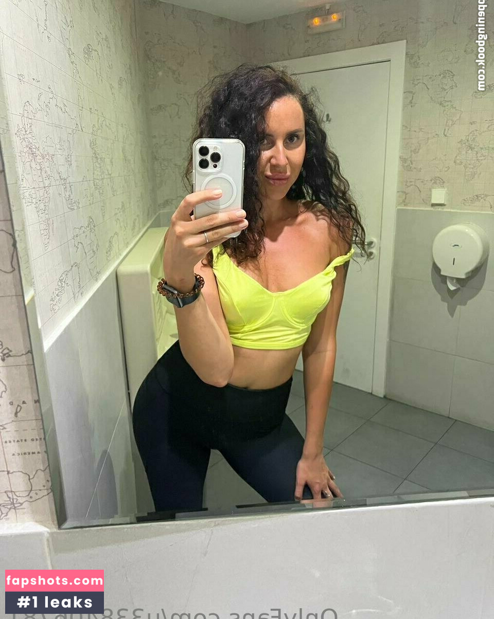 juliana_insanely_h0rny Nude Leaks OnlyFans Photos #8 - LeakJerk