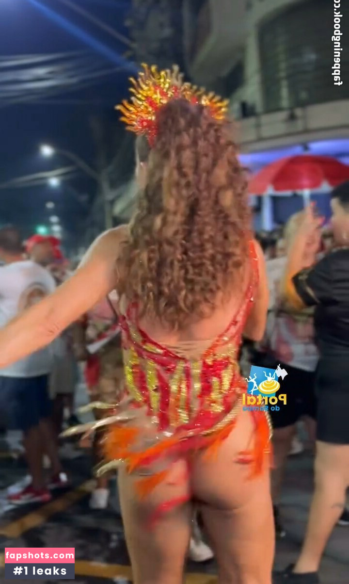 Juliana Paes gallery photo #12