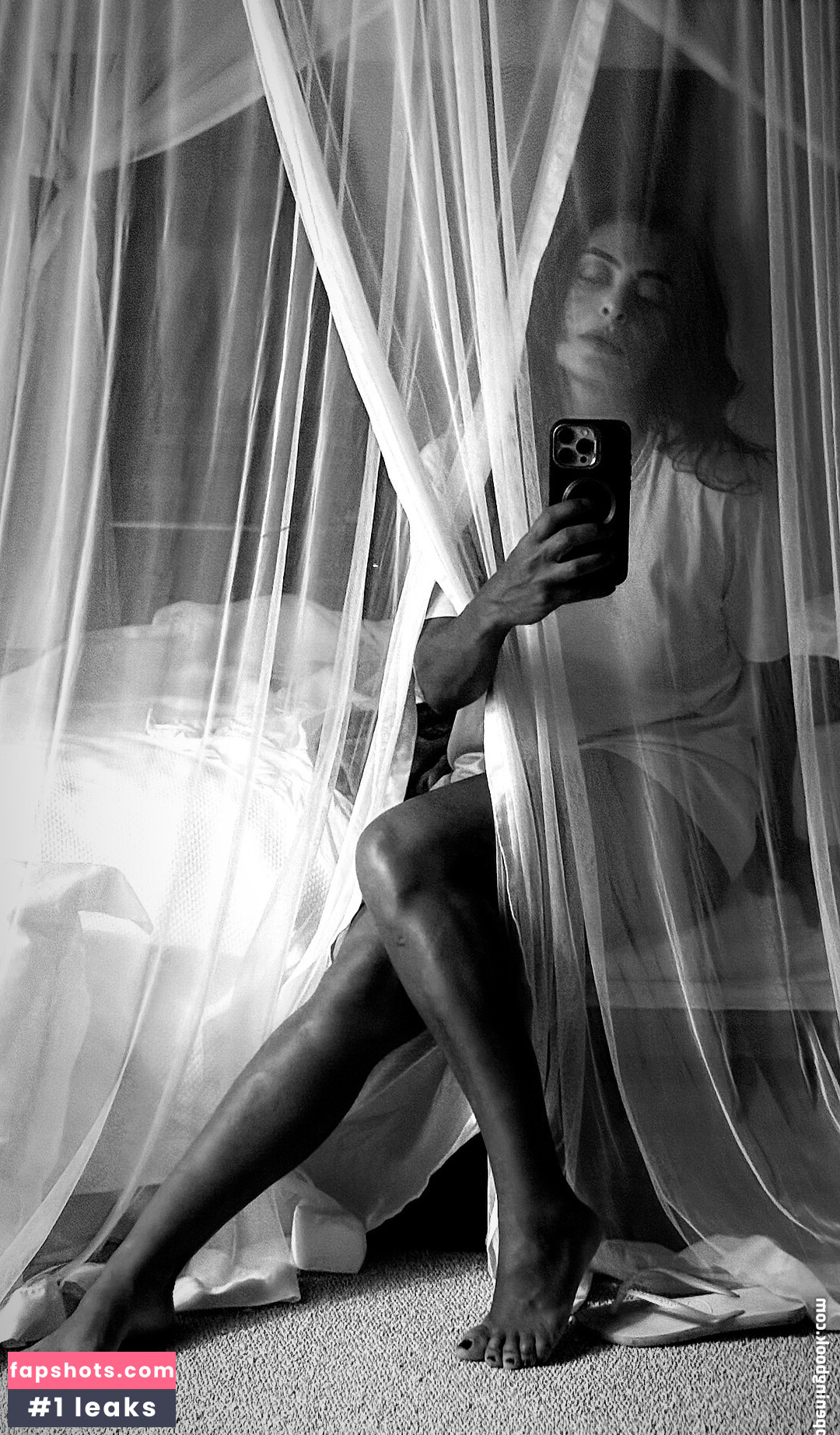 Juliana Paes gallery photo #25