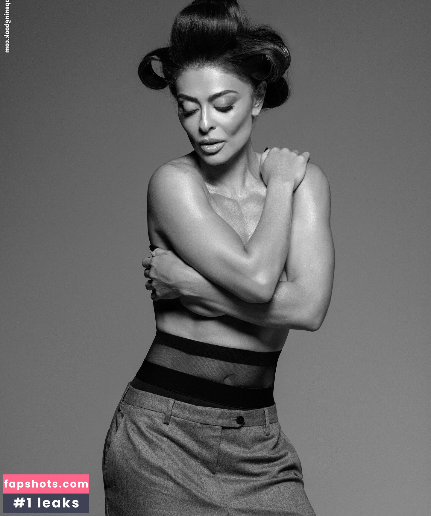 Juliana Paes gallery photo #36