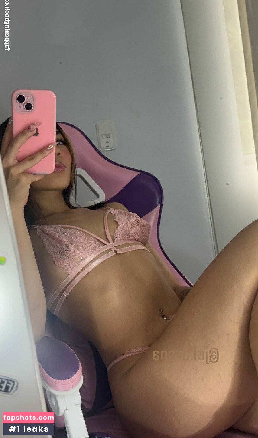 Juliana Ramirez gallery photo #31