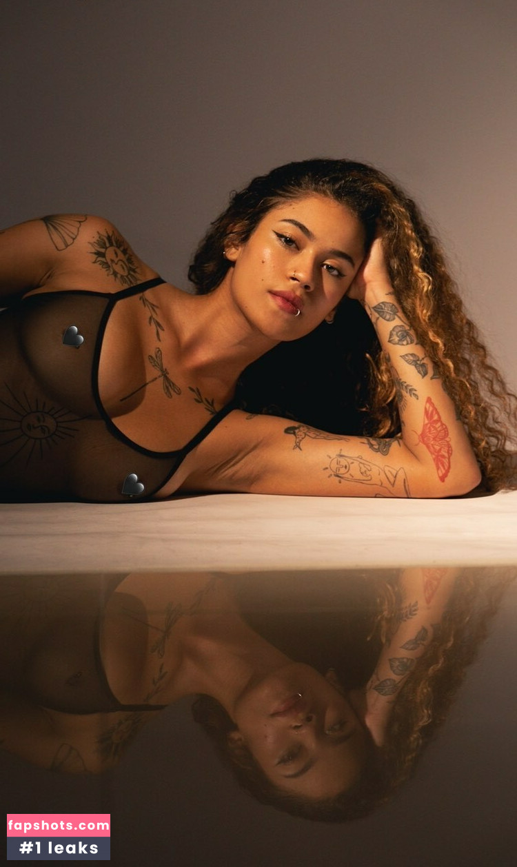 Julianagarcia_ gallery photo #15