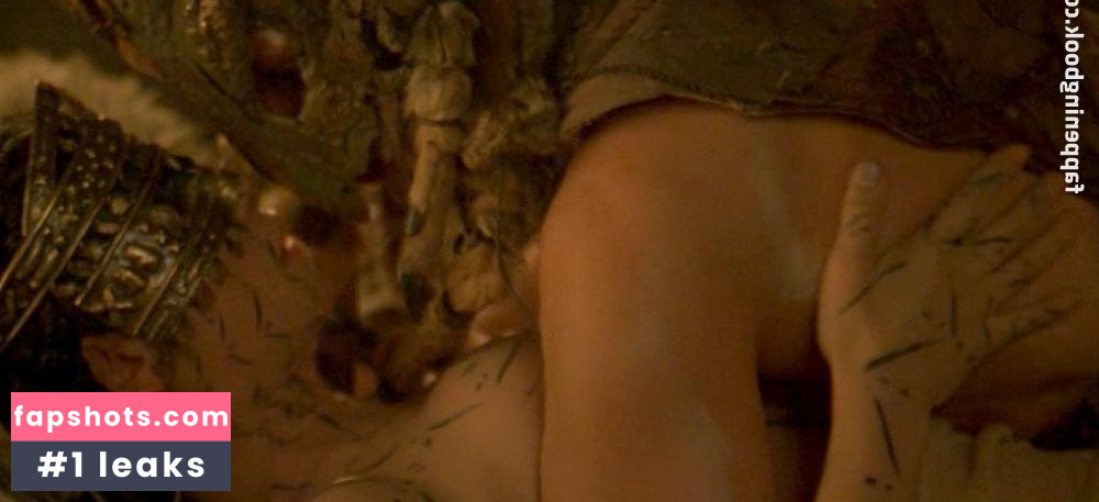 Julianna Margulies Nude Leaks OnlyFans Photos #24 - LeakJerk