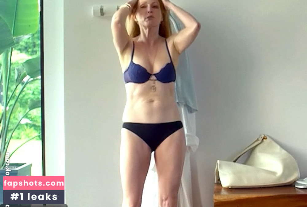 Julianne Moore gallery photo #42