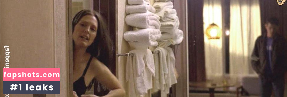 Julianne Moore gallery photo #77