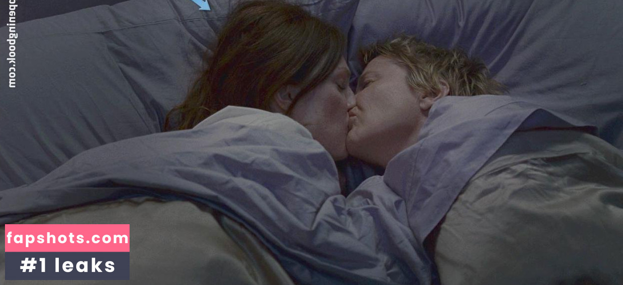 Julianne Moore gallery photo #79