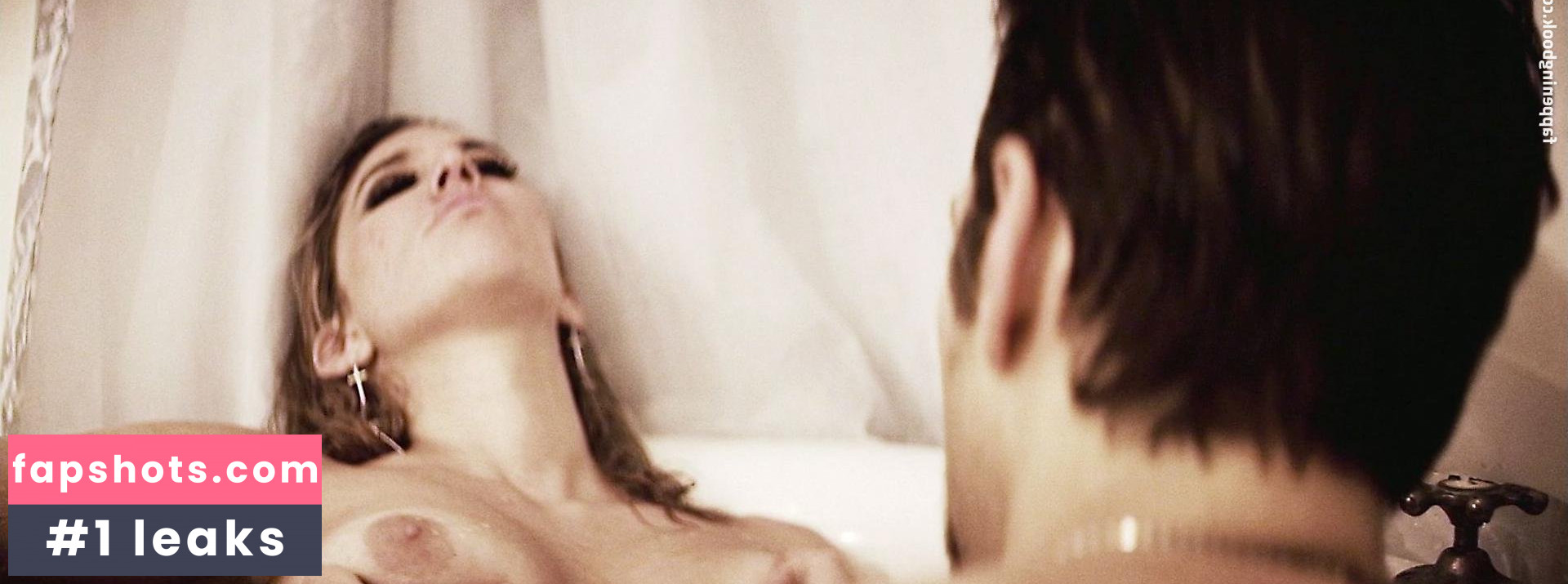 Julianne Tura Filtración Desnuda OnlyFans Foto #22 - Fapshots