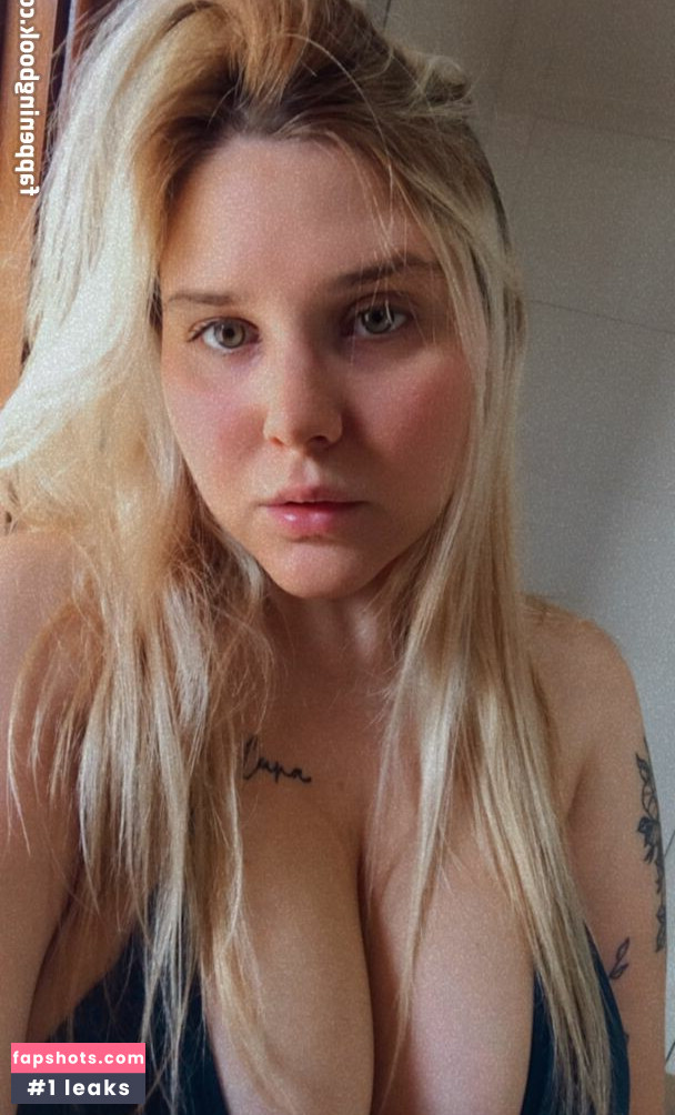 Juliartt gallery photo #20