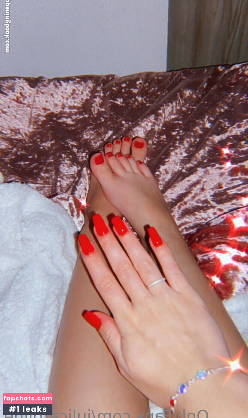 julicaroline gallery photo #18