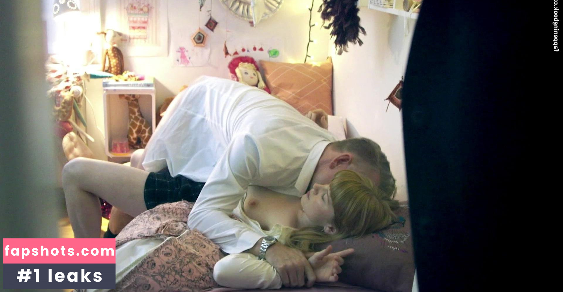 Julie Andresen Filtración Desnuda OnlyFans Foto #2 - Fapshots