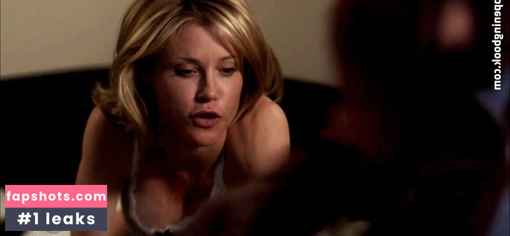 Julie Bowen gallery photo #54