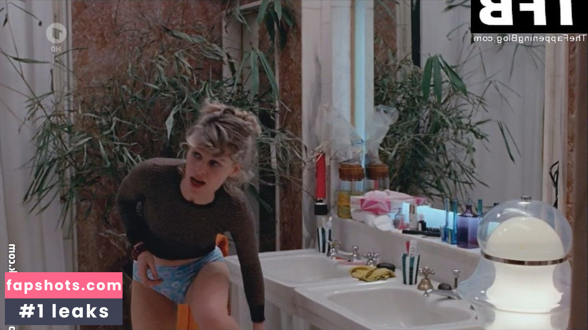 Julie Christie Nude Leaks OnlyFans Photos #3 - LeakJerk