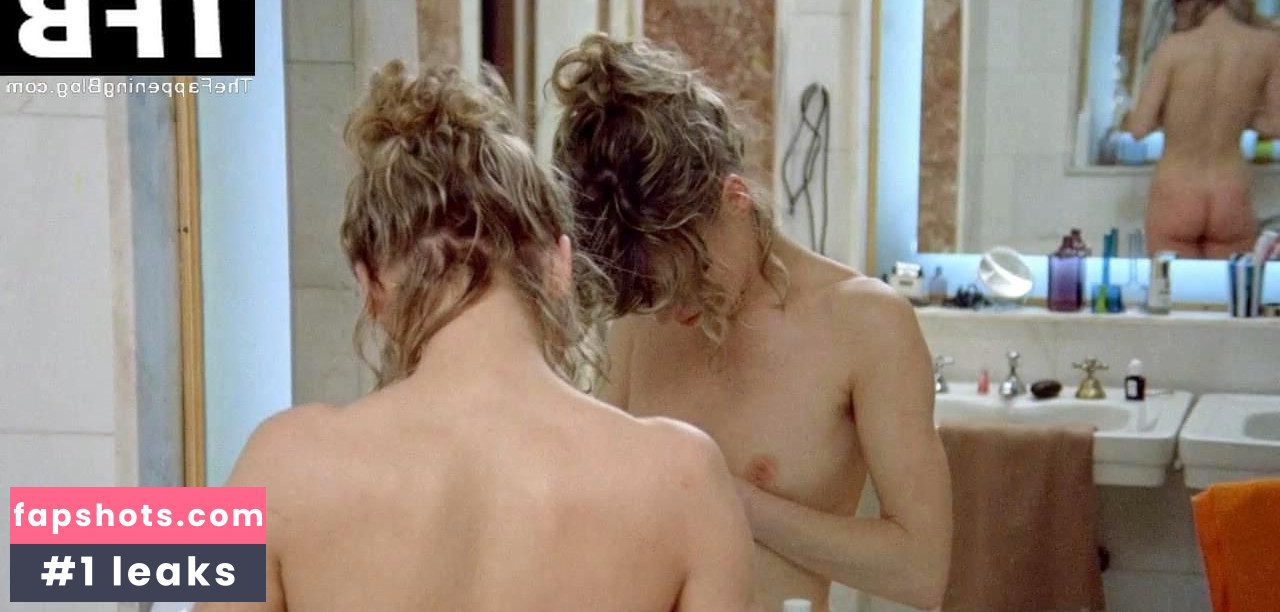 Julie Christie Nude Leaks OnlyFans Photos #47 - LeakJerk