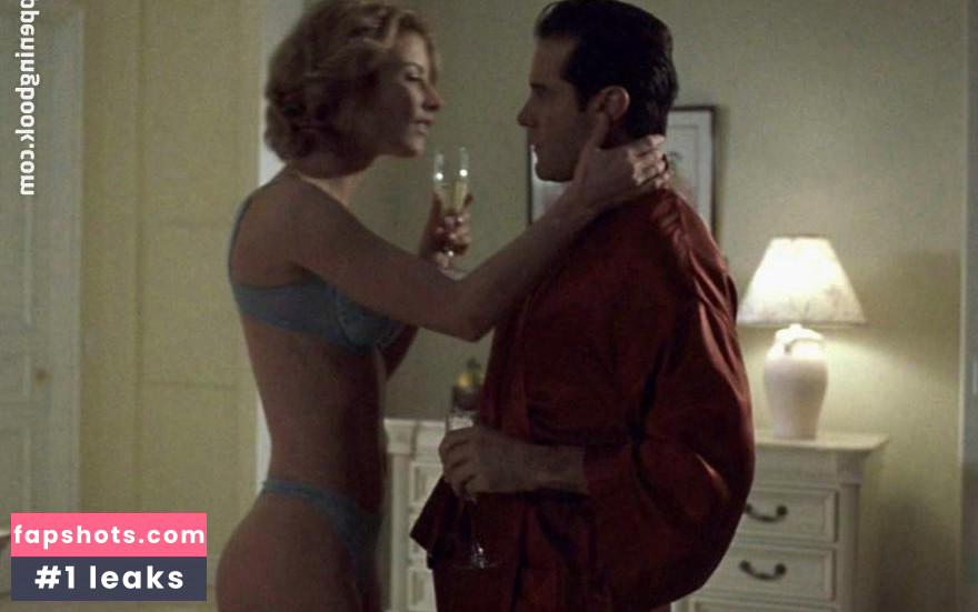 Julie du Page gallery photo #26