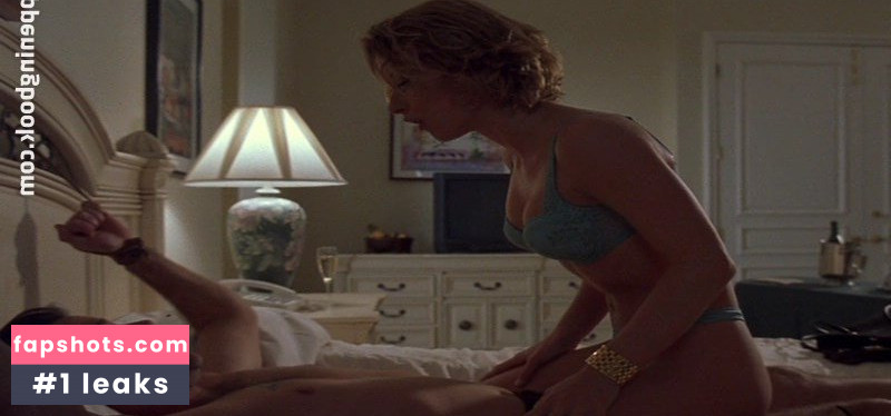 Julie du Page gallery photo #4