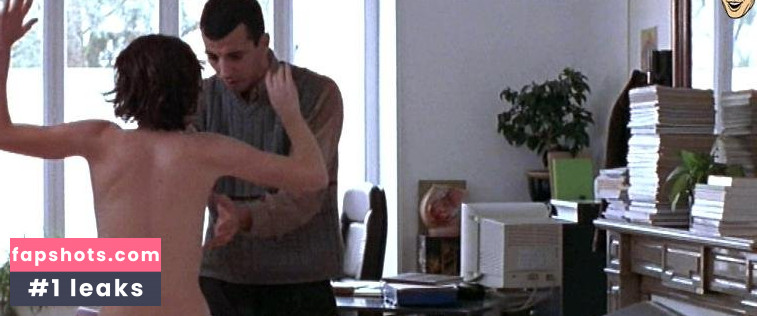 Julie Durand gallery photo #4