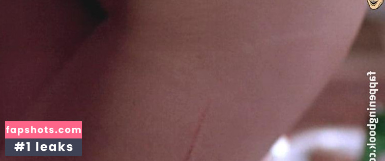 Julie Durand nude babe gallery