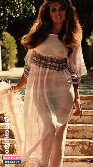 Julie Ege gallery photo #2