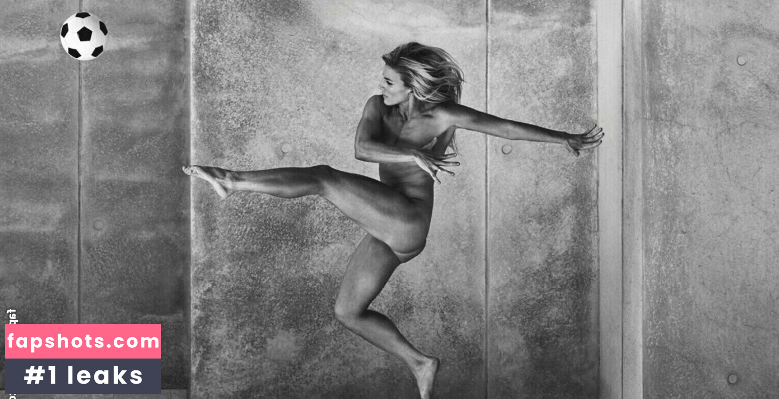 Julie Ertz Nahé úniky fotek pouze od fanoušků #4 - Fapshots