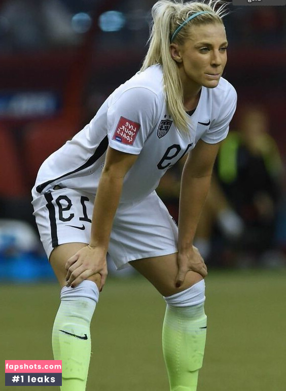 Julie Ertz Nahé úniky fotek pouze od fanoušků #10 - Fapshots