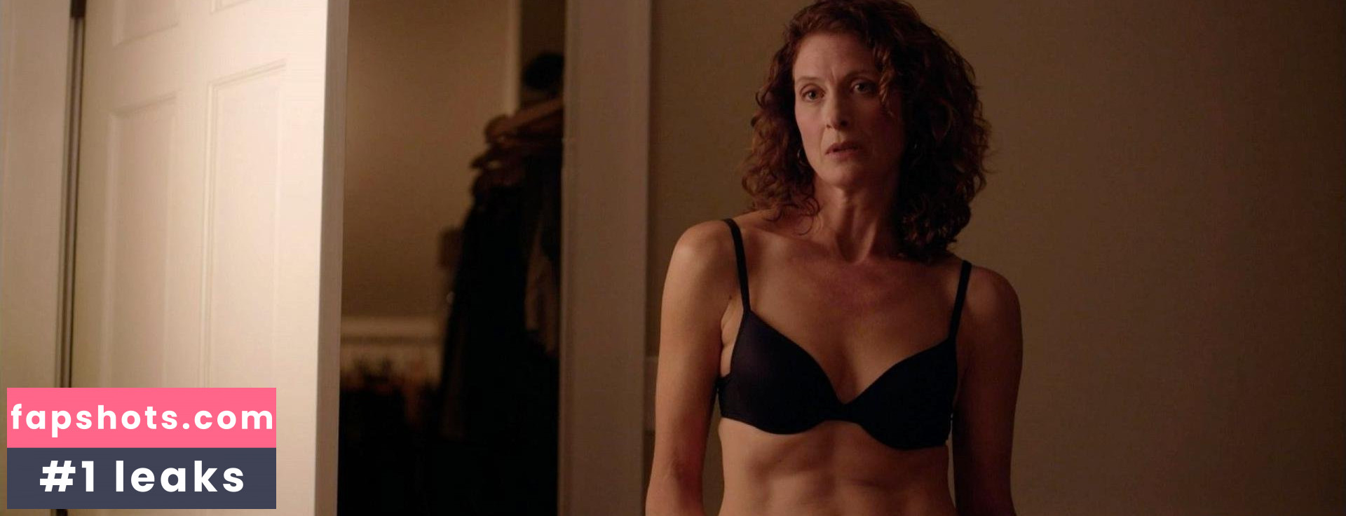 Julie Fain Lawrence Nude Leaks OnlyFans Photos #3 - LeakJerk