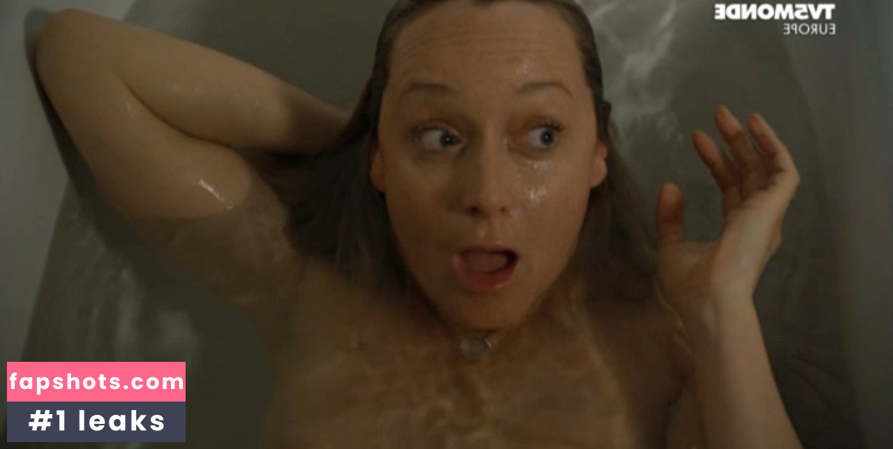 Julie Ferrier gallery photo #4