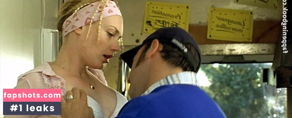 Julie Judd gallery photo #6