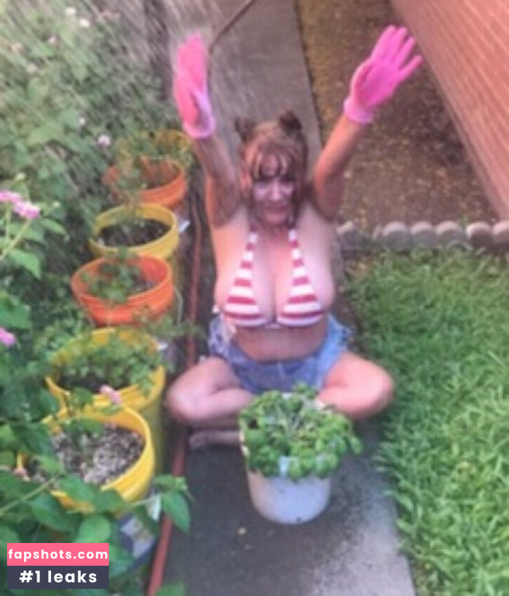 Julie K. Smith gallery photo #12