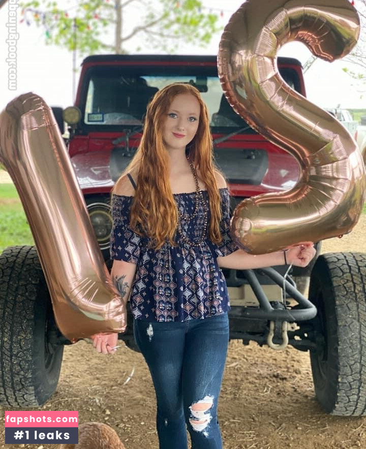 Julie Nance gallery photo #3