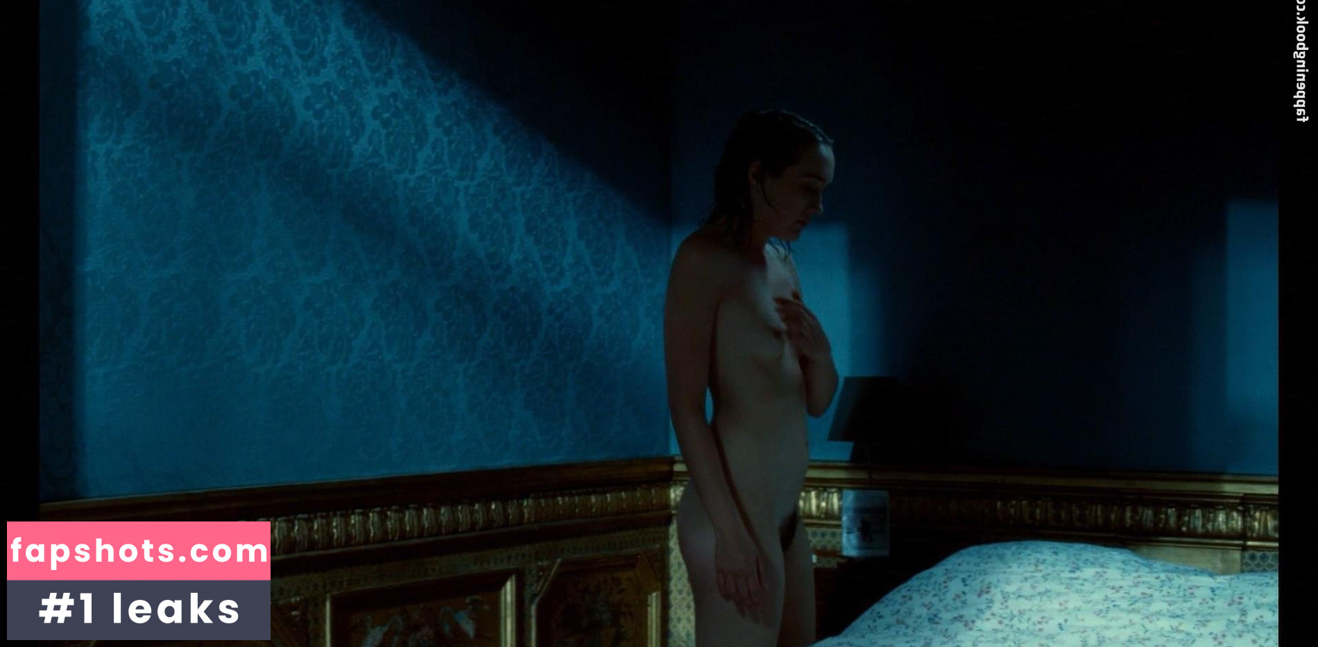 Julie Sokolowski gallery photo #11