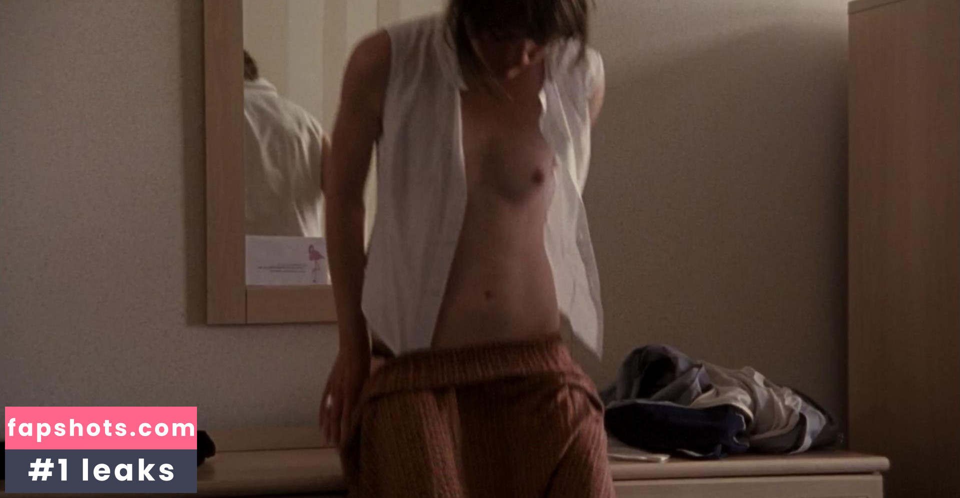 Julie Sokolowski gallery photo #9