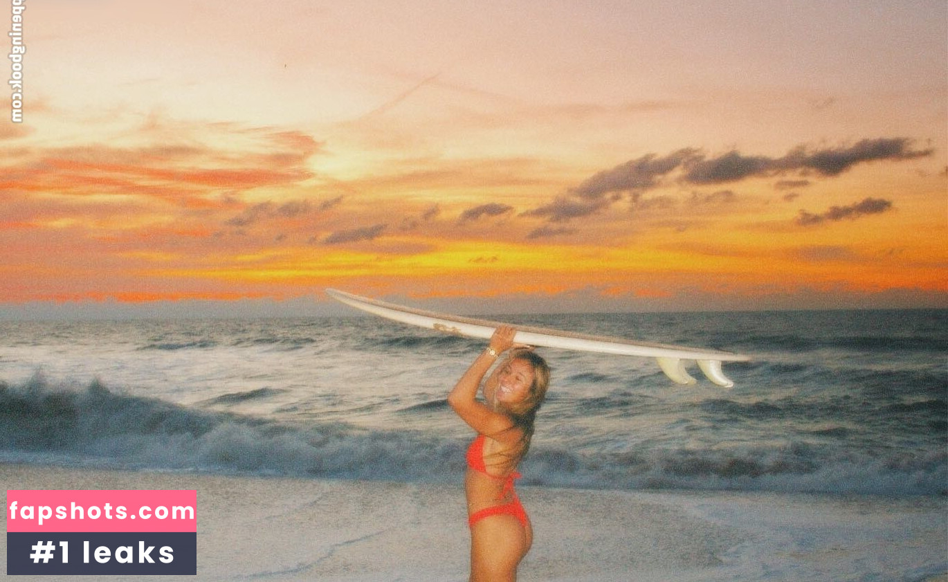 julie.tirado gallery photo #109