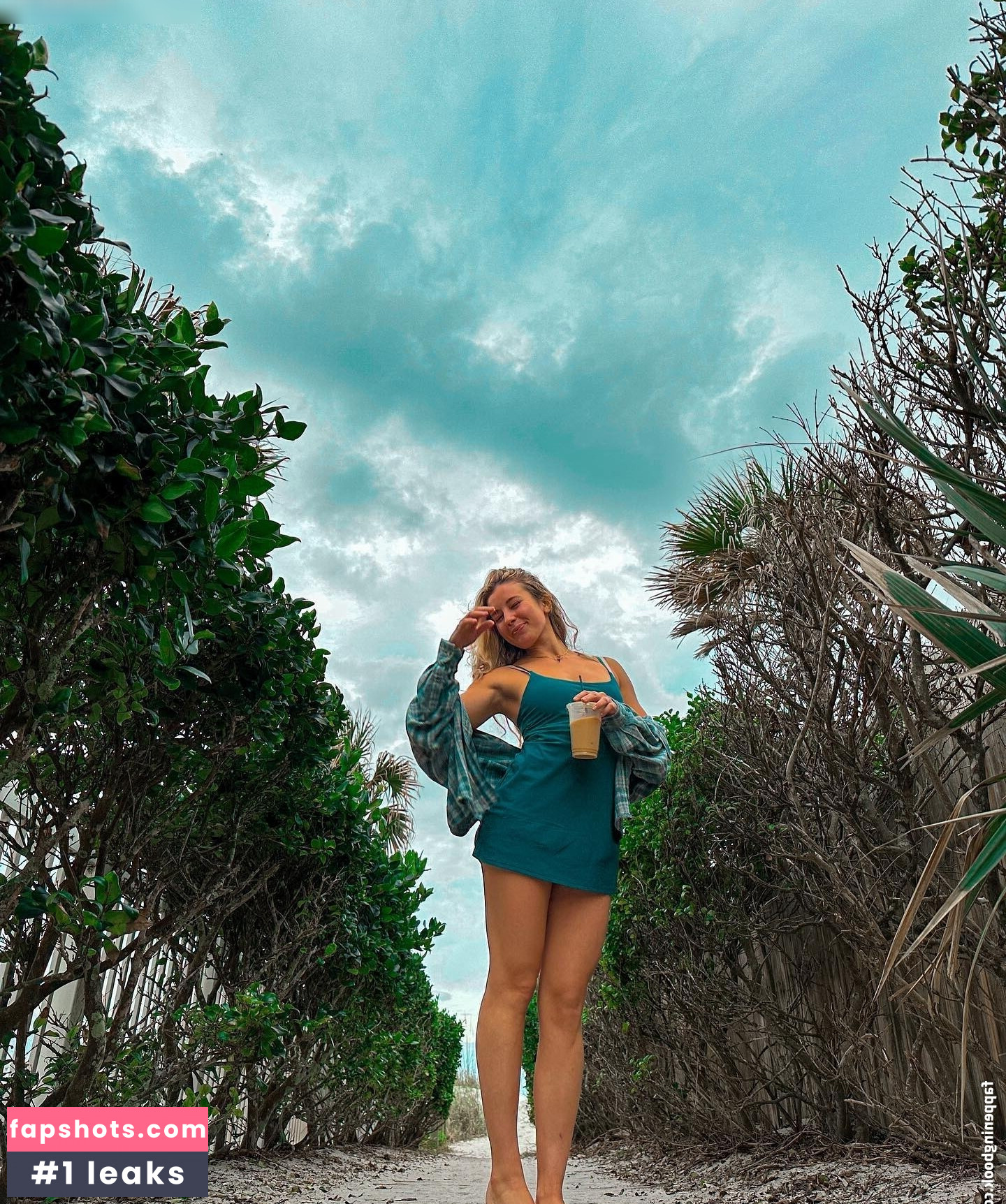 julie.tirado gallery photo #118