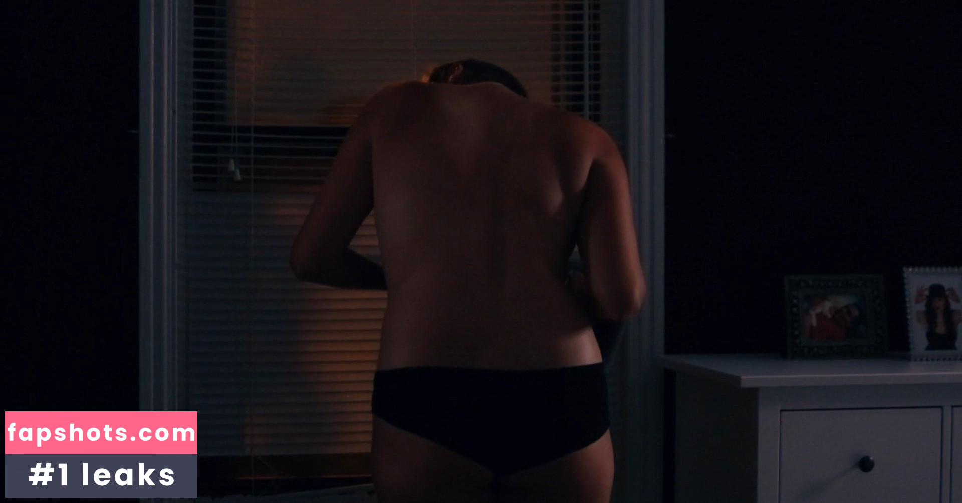 Julie Wagner gallery photo #3