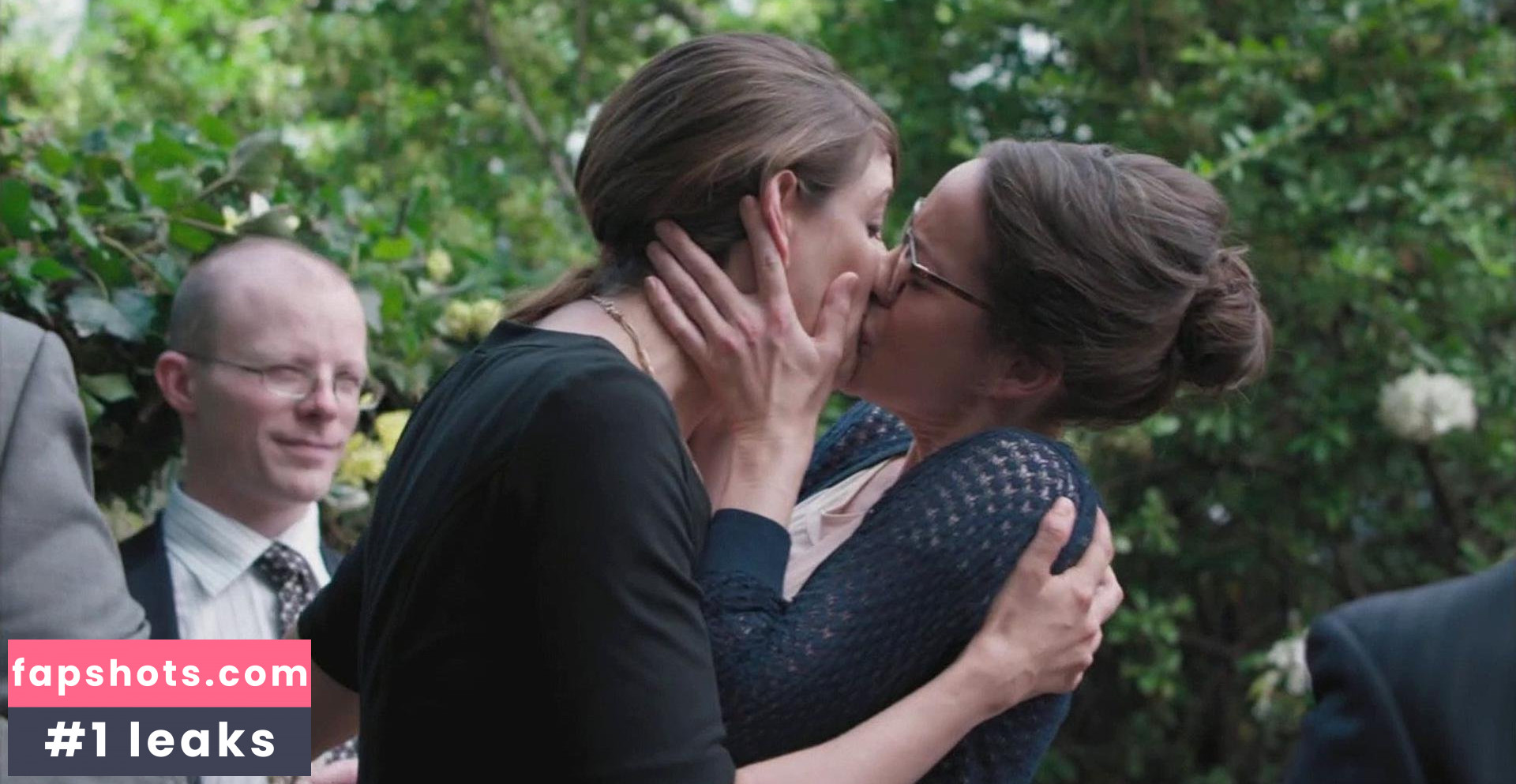 Julie White Nude Leaks OnlyFans Photos #4 - LeakJerk