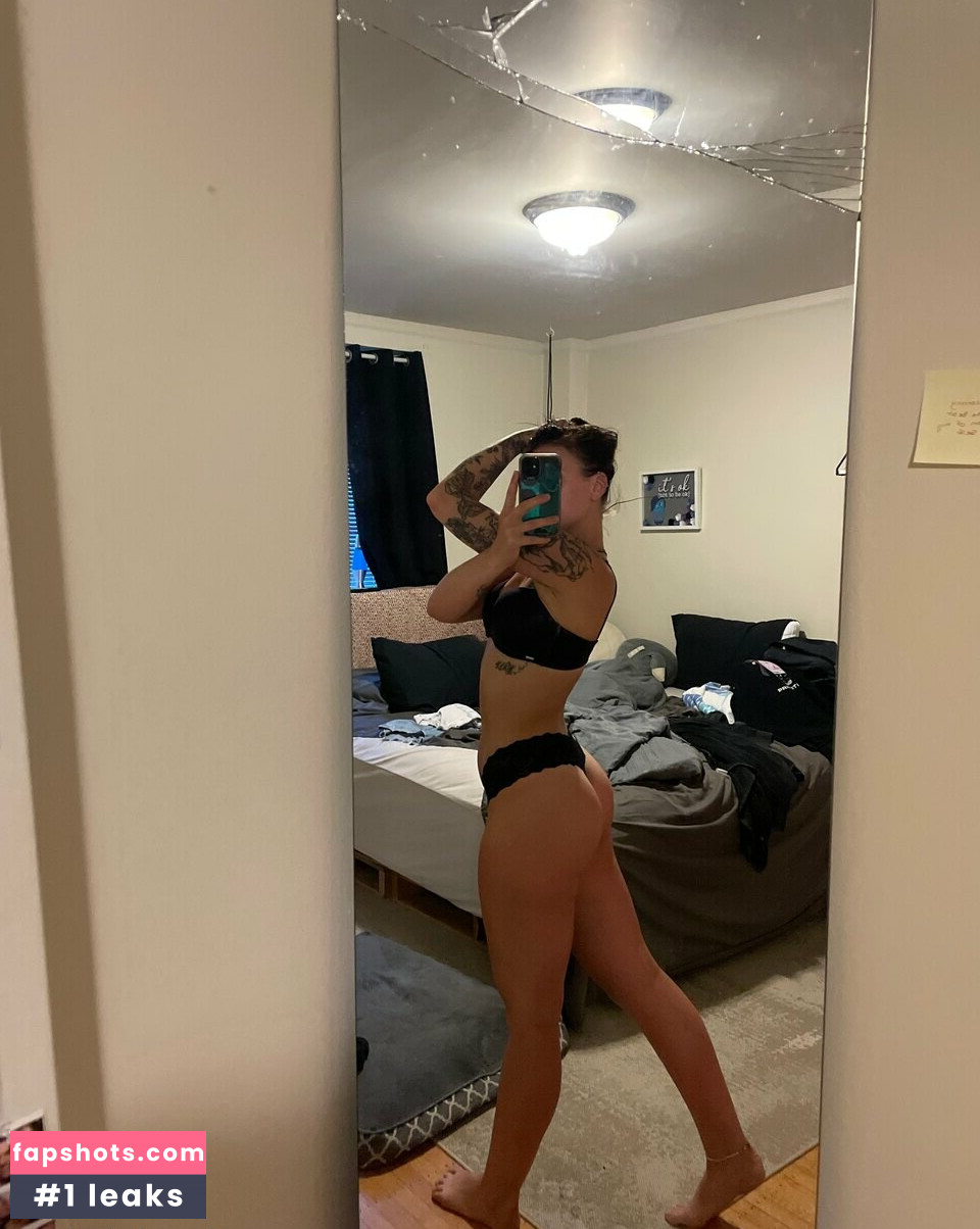 juliemackenzieexx nude babe gallery