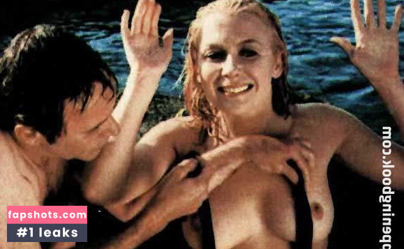Juliet Mills Nude Leaks OnlyFans Photos #8 - LeakJerk