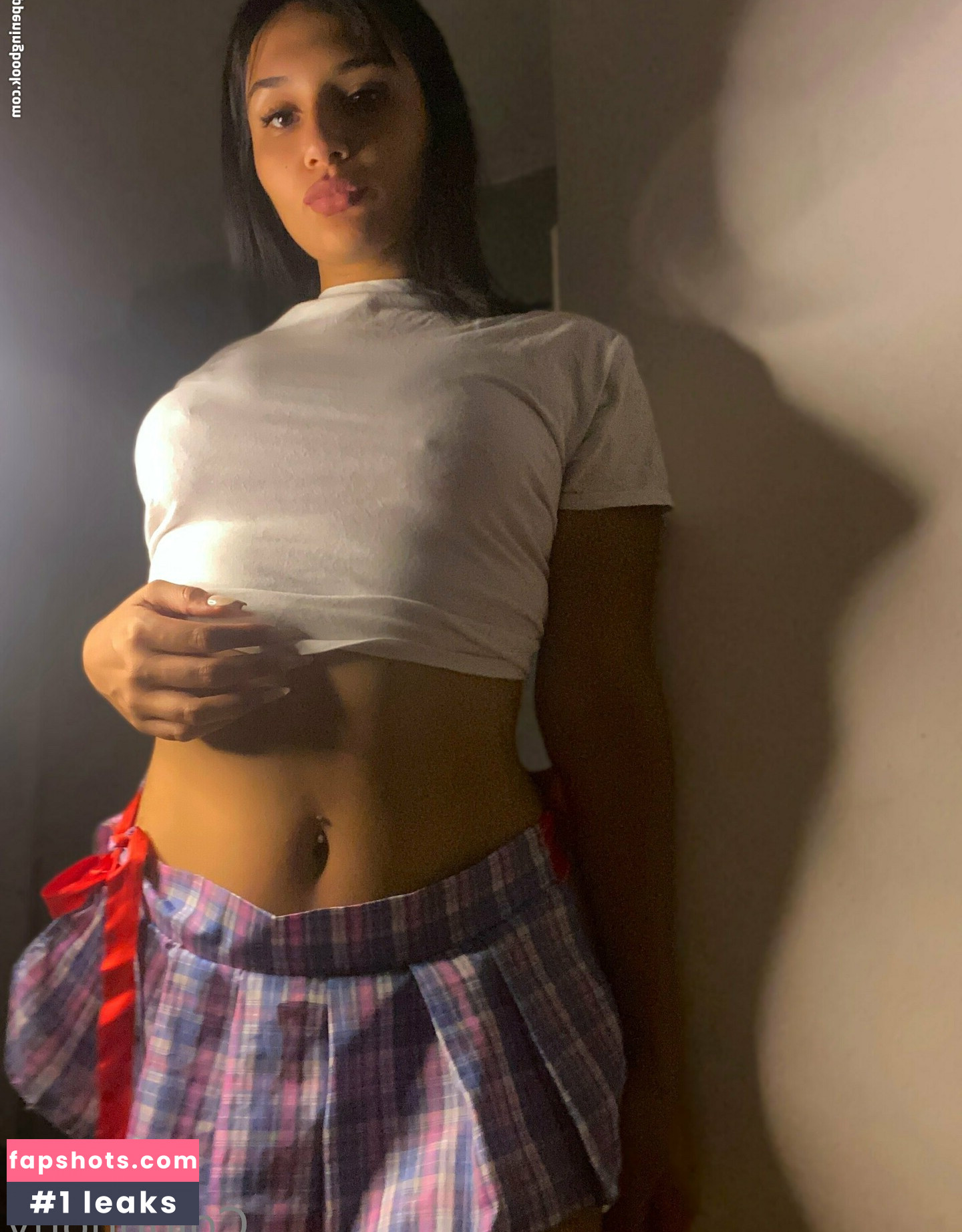 julietgzz nude babe gallery