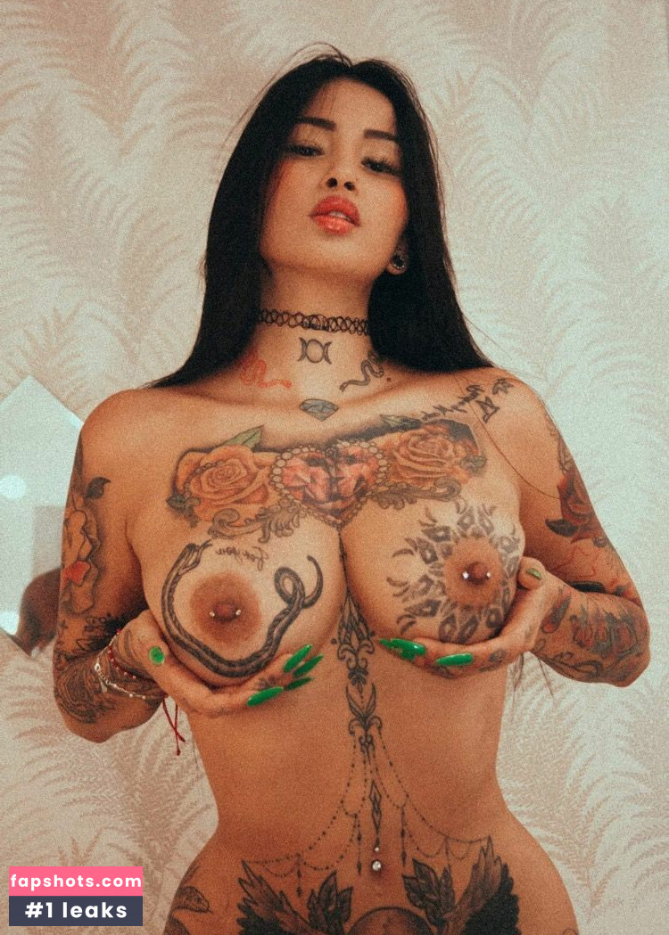 Julietta Gibson Nude Leaks OnlyFans Photos #12 - LeakJerk