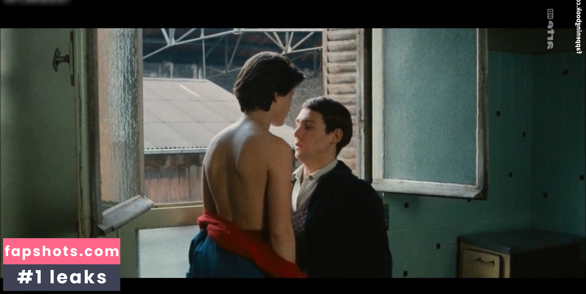 Juliette Binoche gallery photo #12