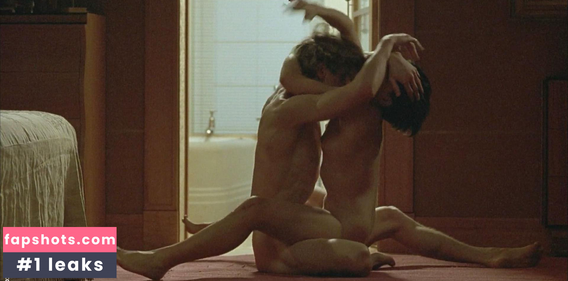 Juliette Binoche gallery photo #163