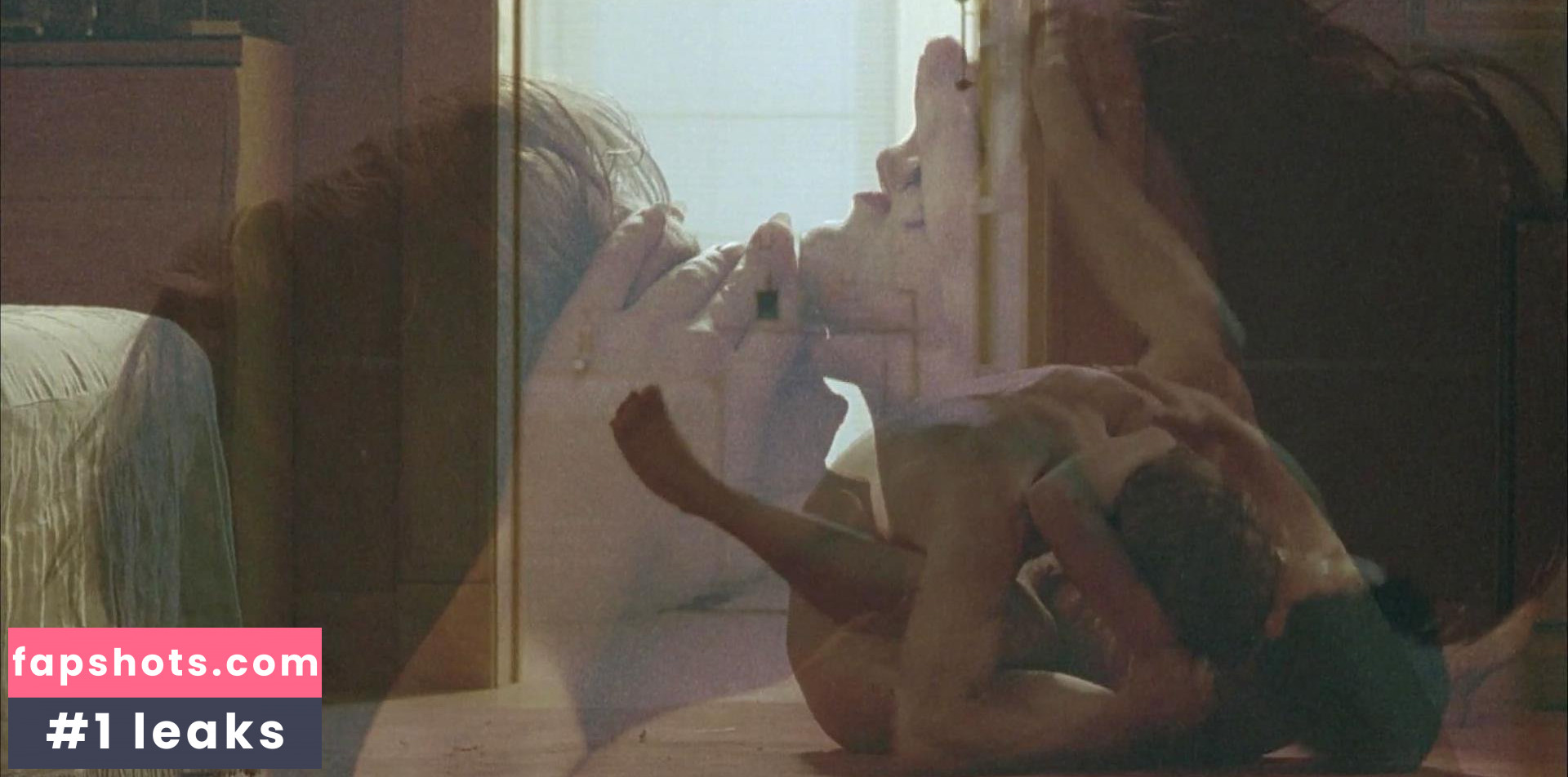 Juliette Binoche gallery photo #165