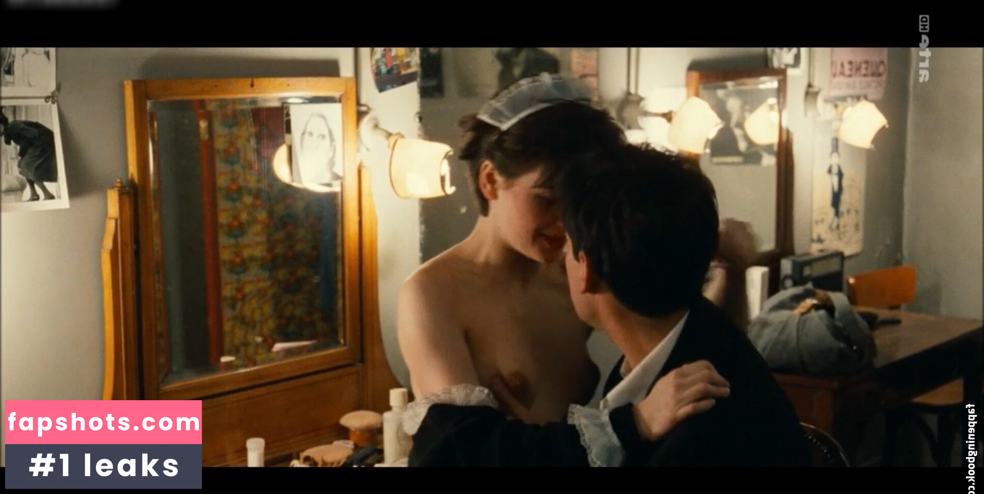 Juliette Binoche gallery photo #20