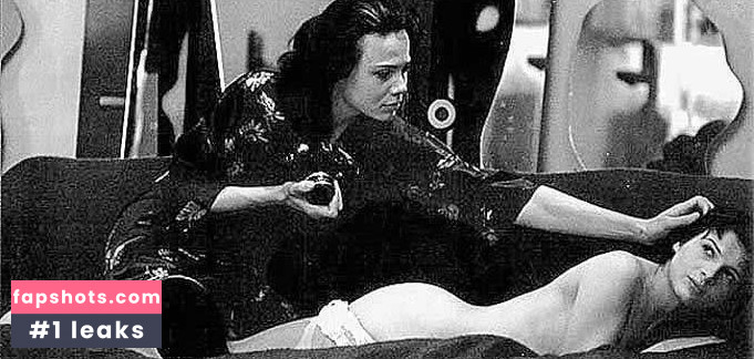 Juliette Binoche gallery photo #196