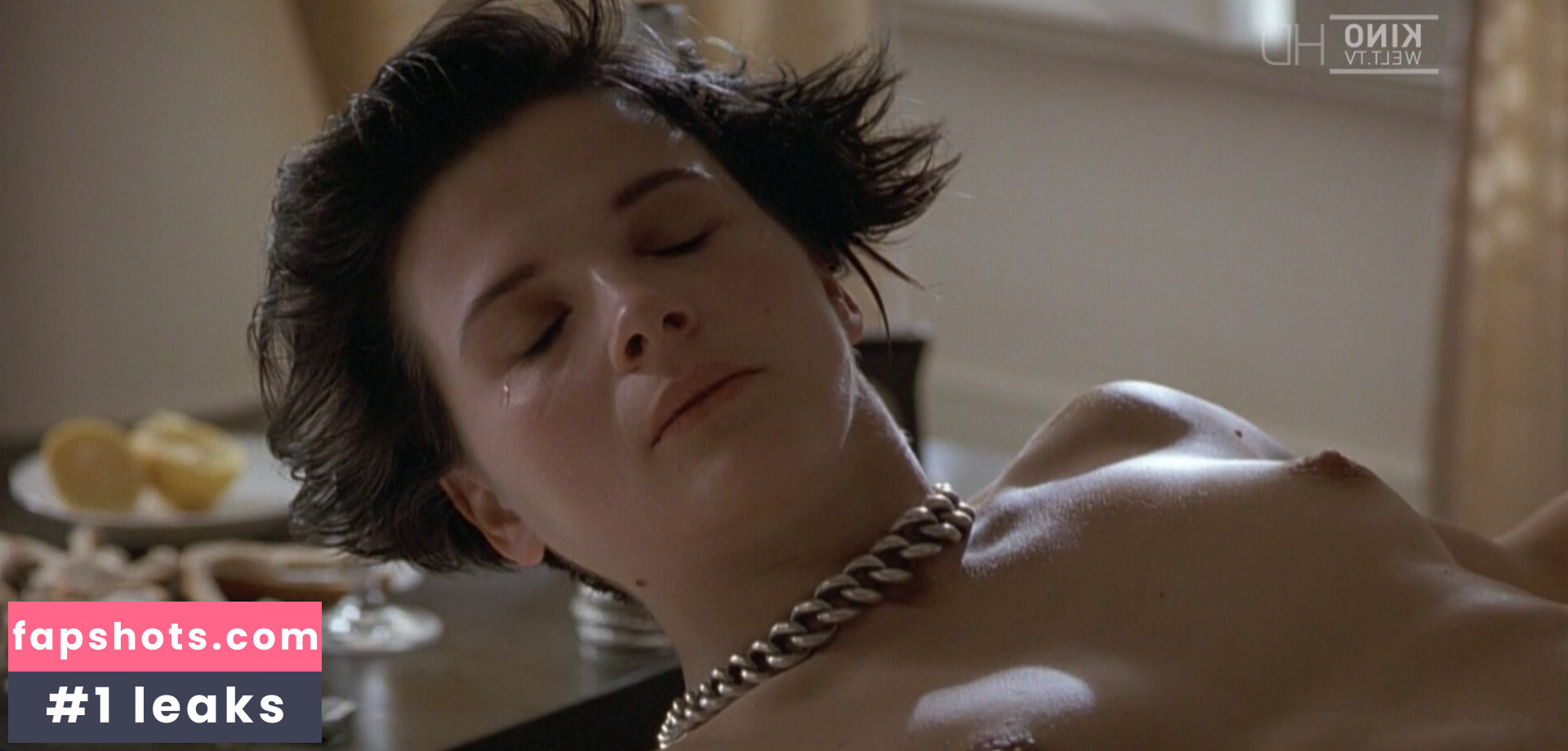 Juliette Binoche gallery photo #35