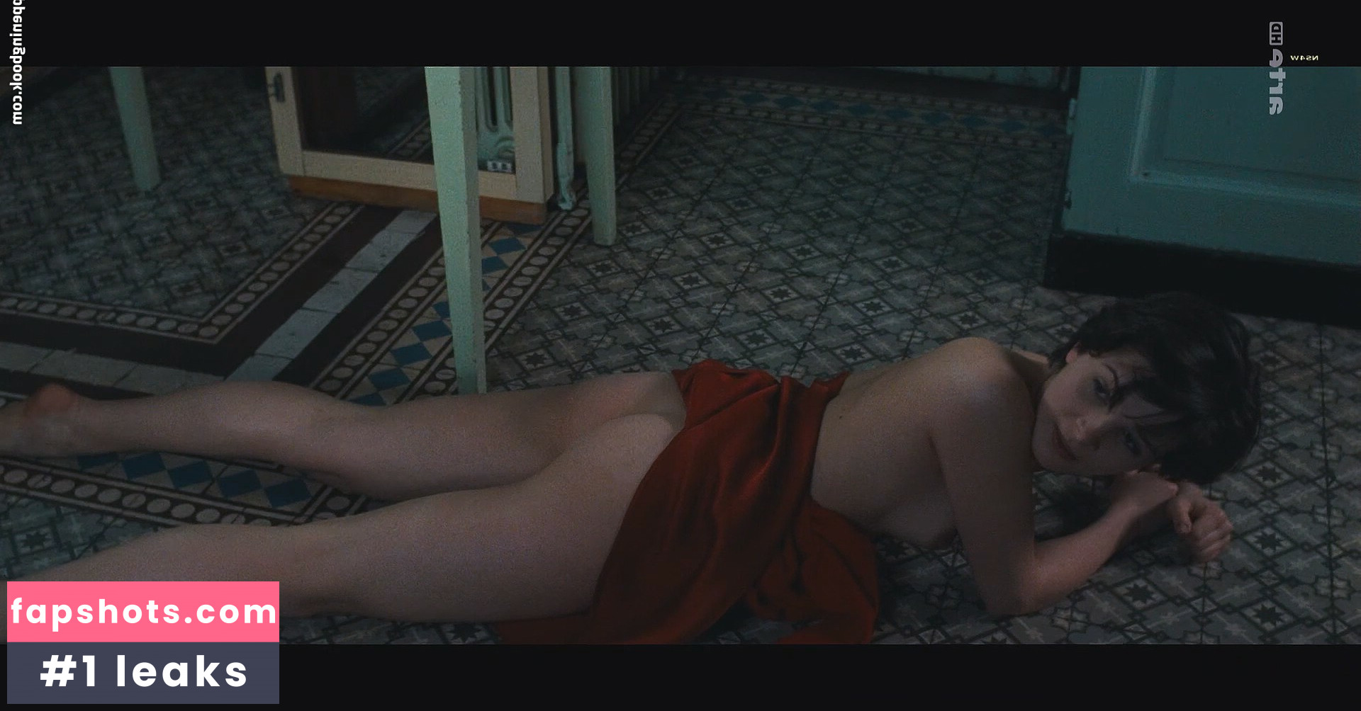 Juliette Binoche gallery photo #43