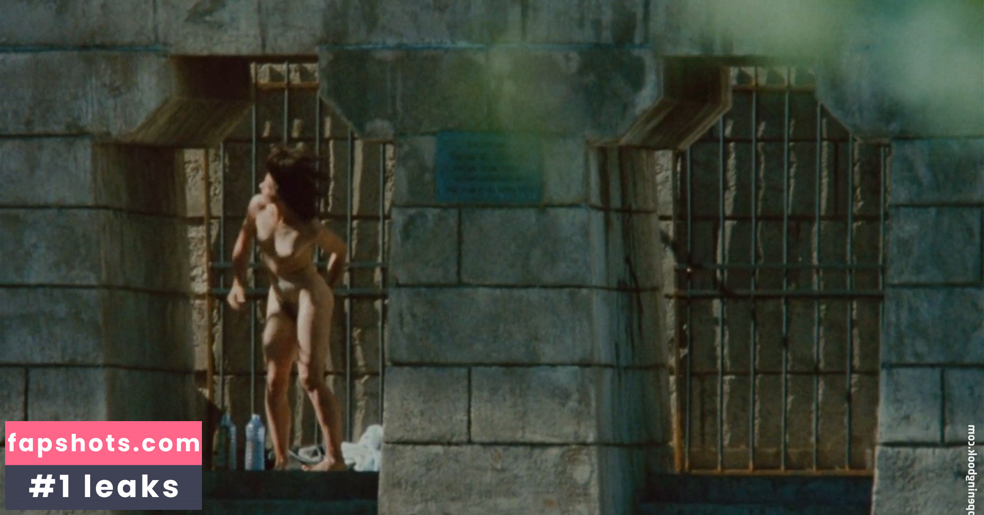 Juliette Binoche gallery photo #75