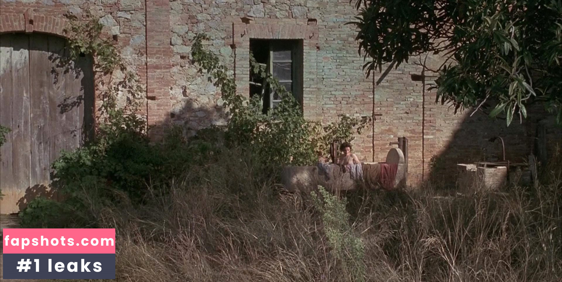 Juliette Binoche gallery photo #95