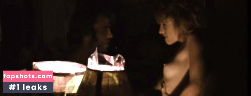 Juliette Cummins gallery photo #14