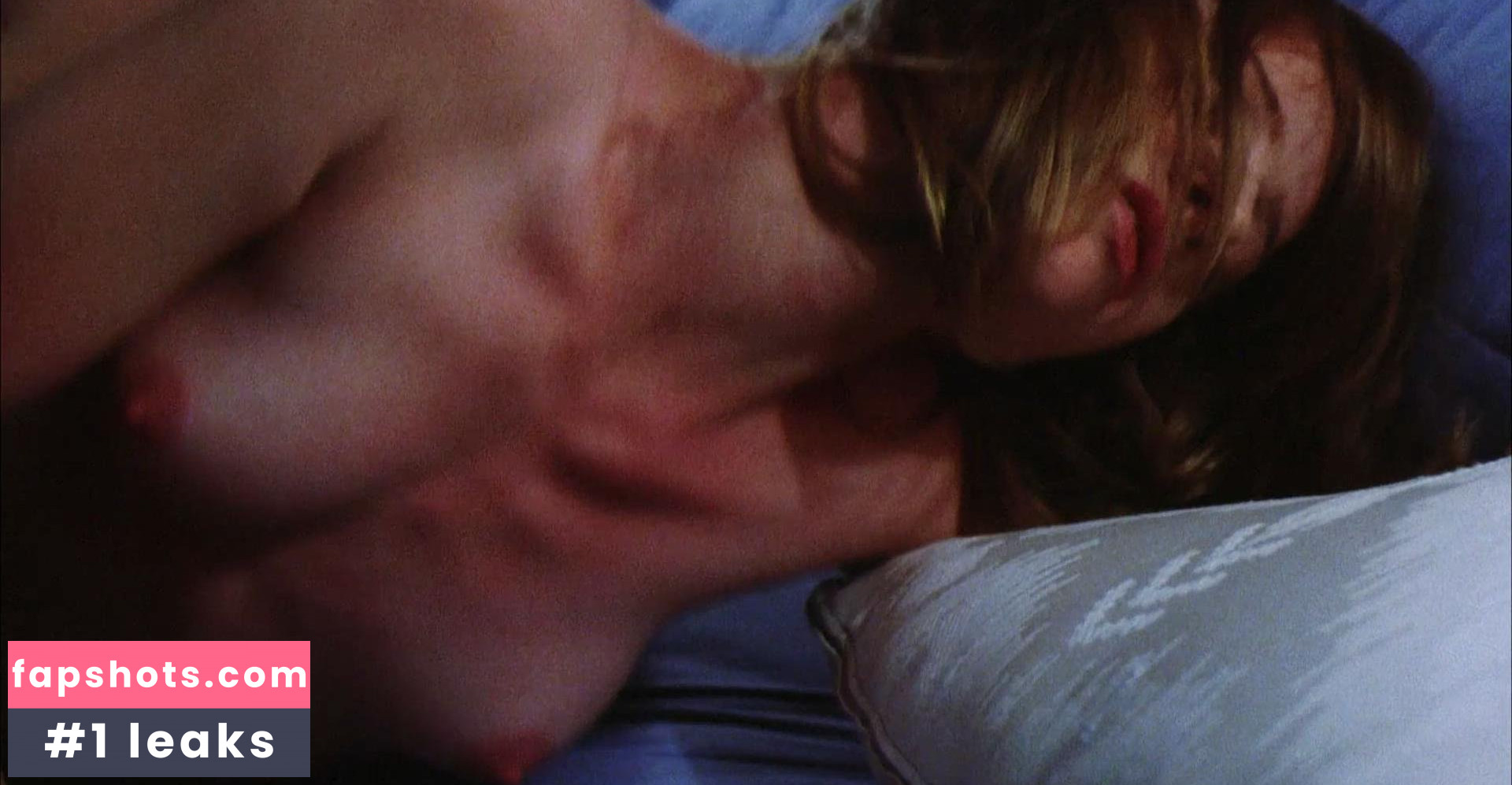 Juliette Cummins gallery photo #31